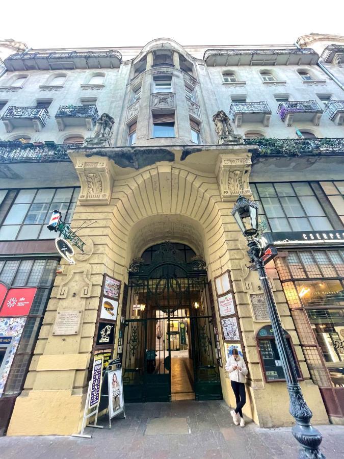 Friend Of Deak Ferenc Apartment Budapest Exterior photo